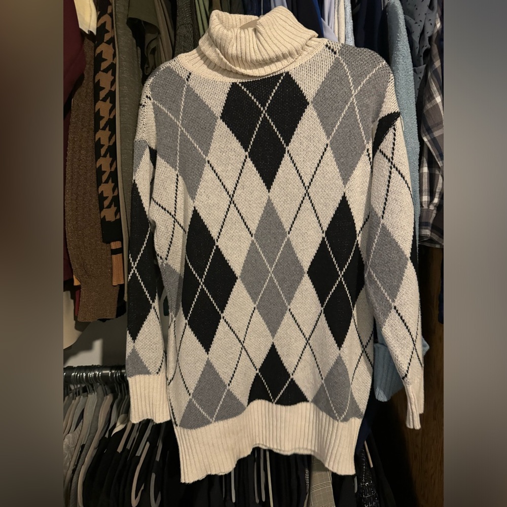 Forever 21 Turtleneck blue and light blue sweater dress size small. Worn twice
